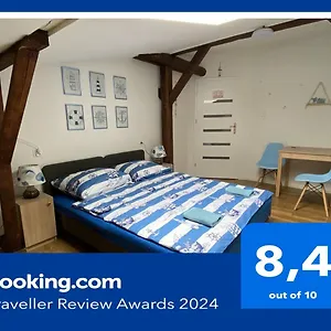 Apartment Sea World Mansarda